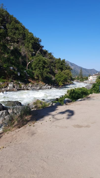 Außenansicht Hotel Yosemite View Lodge