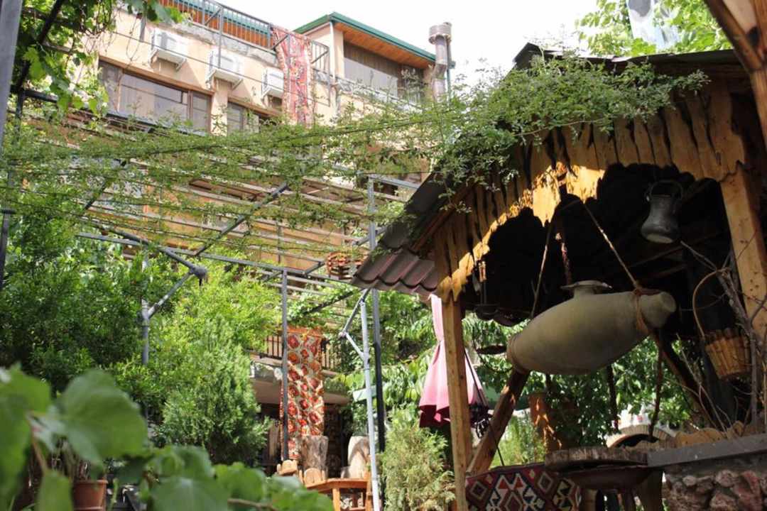 Gartenanlage Silk Road Hotel