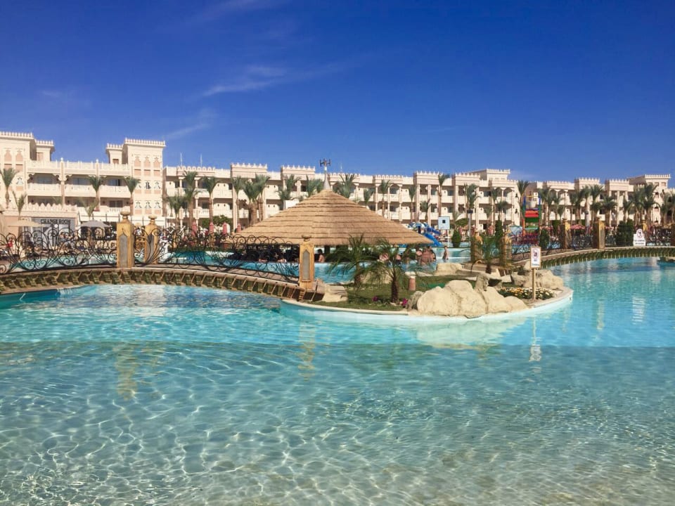 Pool Pickalbatros Palace Resort