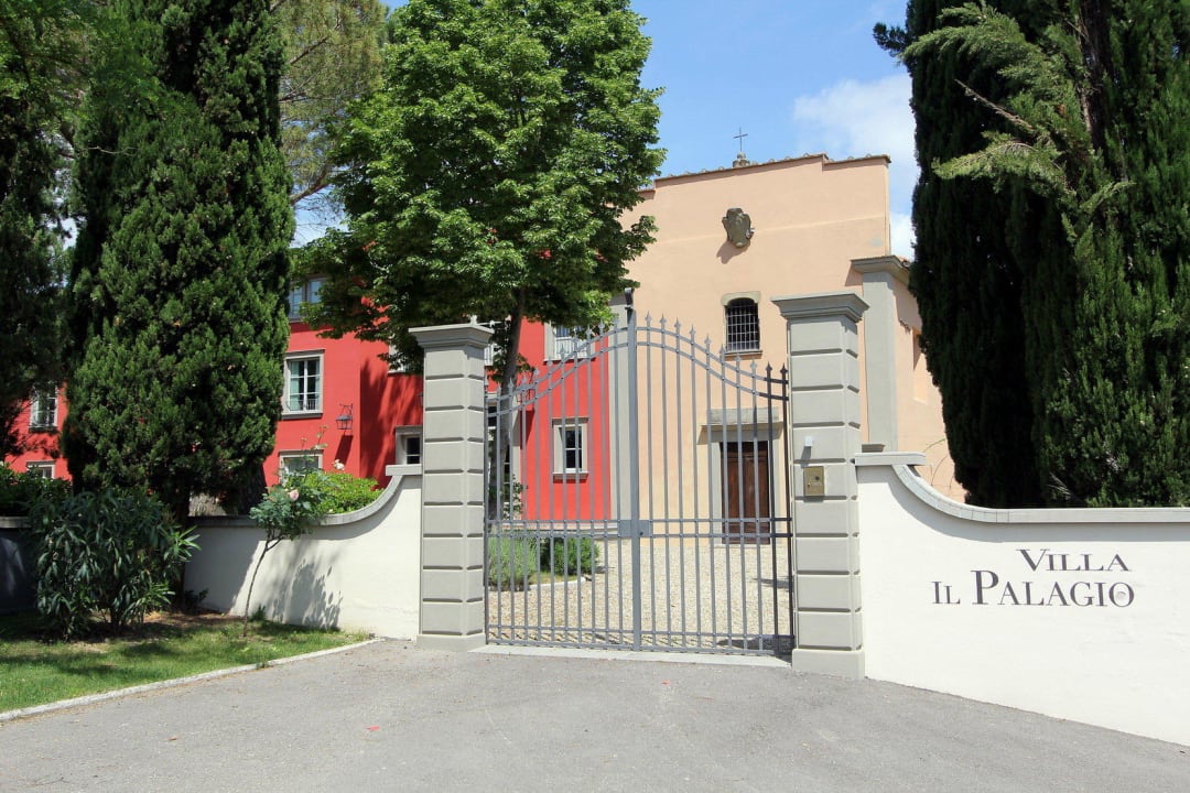 Einfahrt Villa Il Palagio