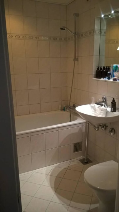 Bad in Standart- DZ Hotel Kong Arthur