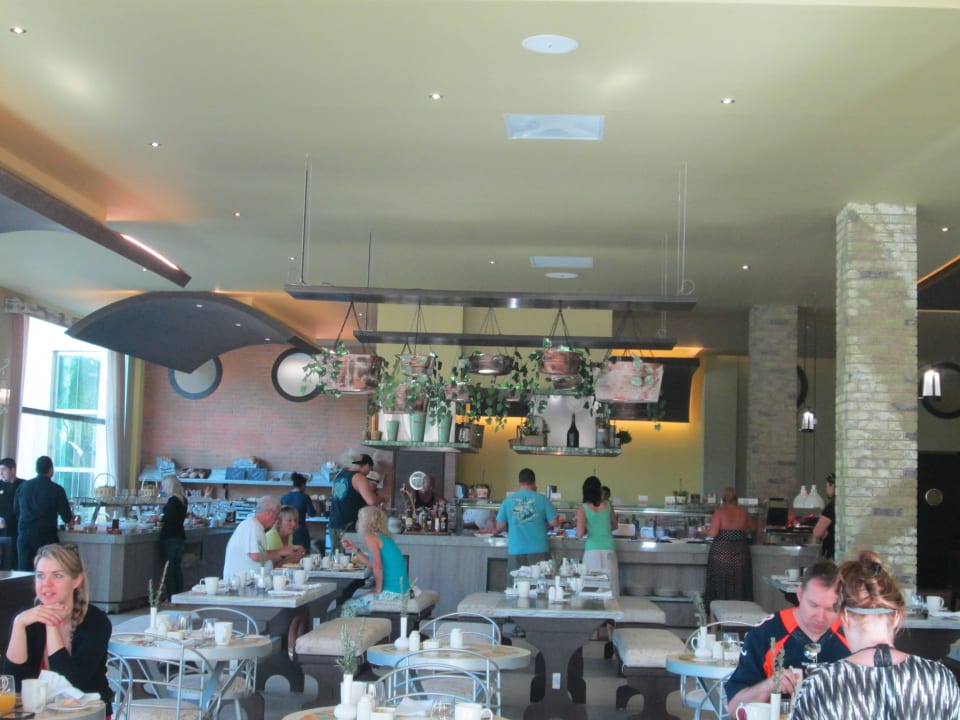 Frühstück Seaside Market im Neubau TUI BLUE El Dorado Seaside Suites