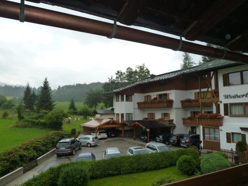 Blick vom Balkon Alpenhotel & Ferienwohnungen Weiherbach