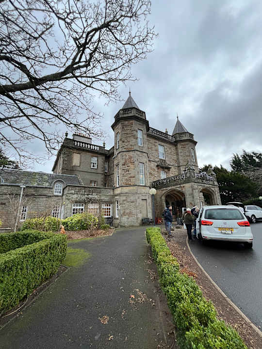 Außenansicht Dalmahoy Hotel & Country Club