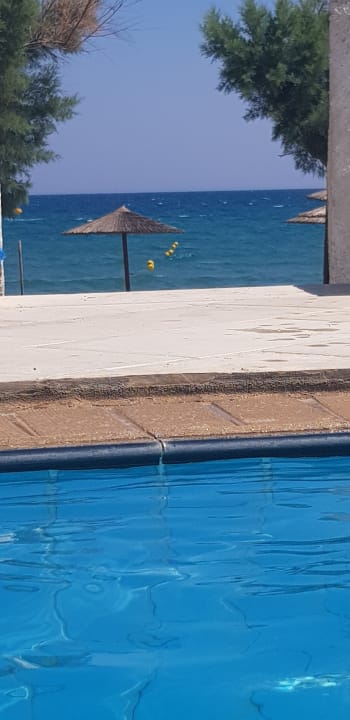 Pool Apollonia Beach Resort & Spa