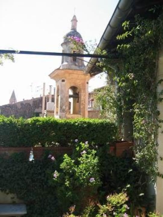 Foto esterno Bed & Breakfast La Terrazza dei Pelargoni