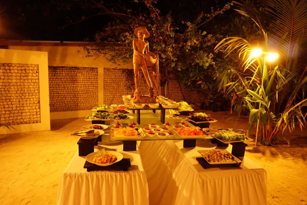 Maledivischer Abend Diamonds Thudufushi