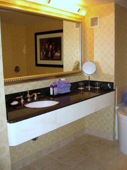 Badezimmer Waschtisch  Hotel Planet Hollywood Resort & Casino