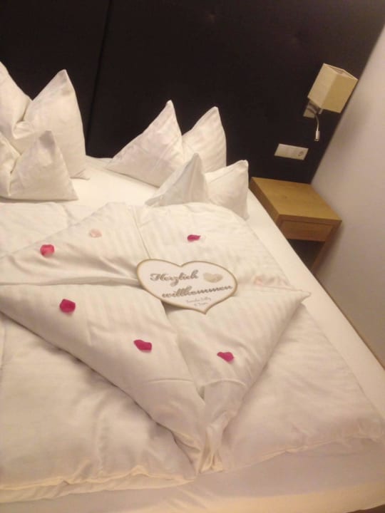 Wirklich liebevoll aufgebettet Dilly - Das Nationalpark Resort