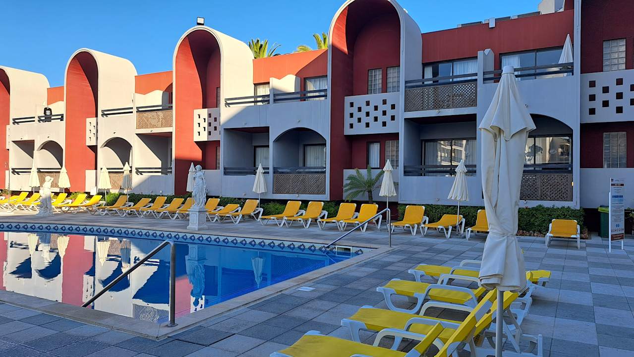 Pool Muthu Oura Praia Hotel