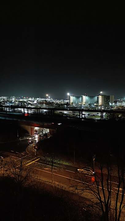 Ausblick Holiday Inn Express - Düsseldorf Airport