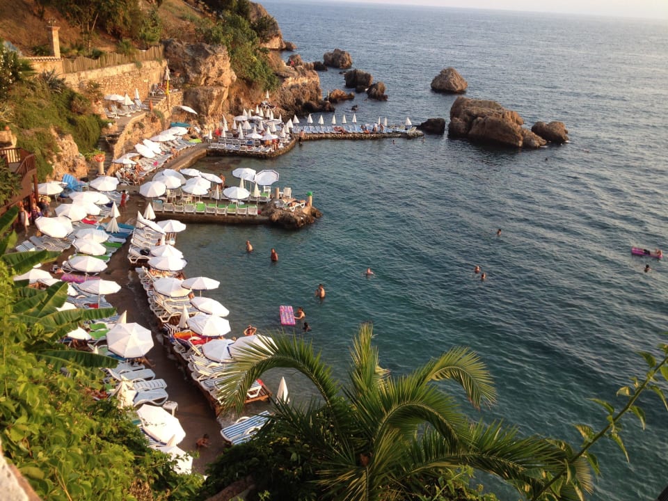 Strand ? wohl eher nicht - :-( Mediterra Art Hotel