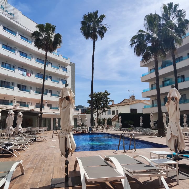 Pool Hotel Metropolitan Playa