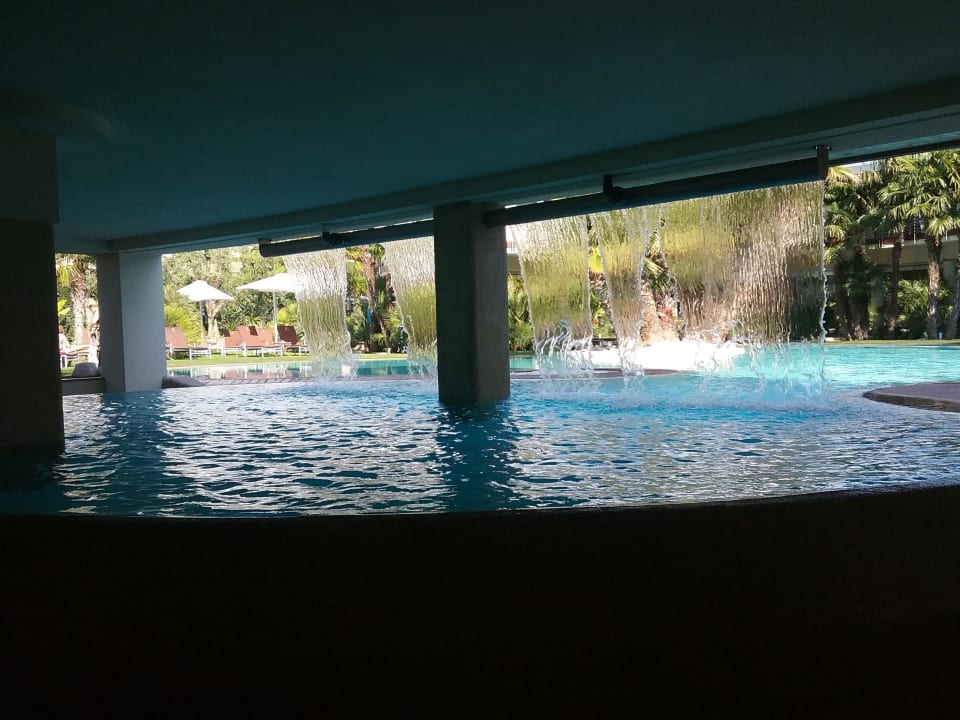 Wasserfall am Pool Color Hotel