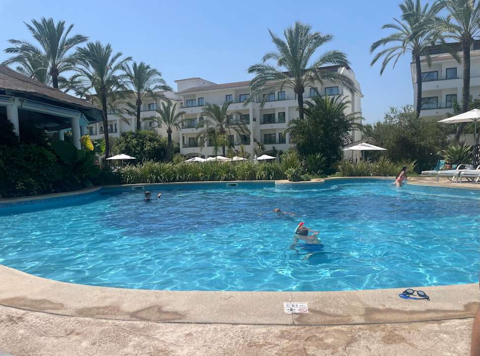 Pool Prinsotel La Dorada