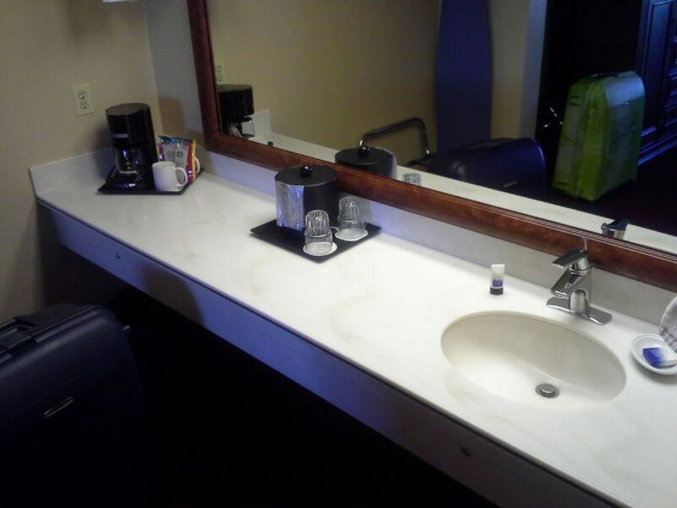 Zimmer Nr. 120 Best Western Plus Hotel Kings Inn & Suites