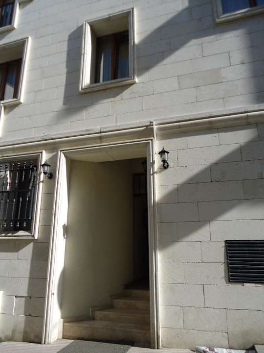 Wejście Apartments Three Apples Residence