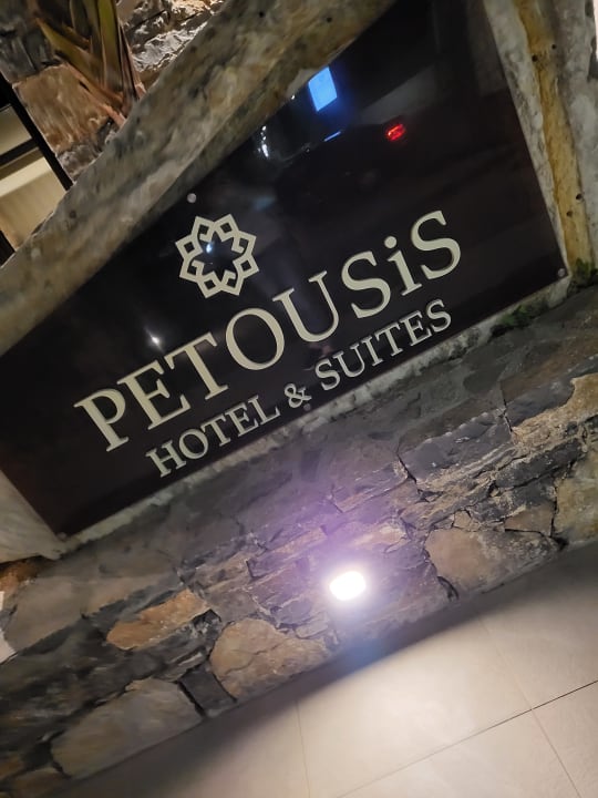 Sonstiges Petousis Hotel & Suites