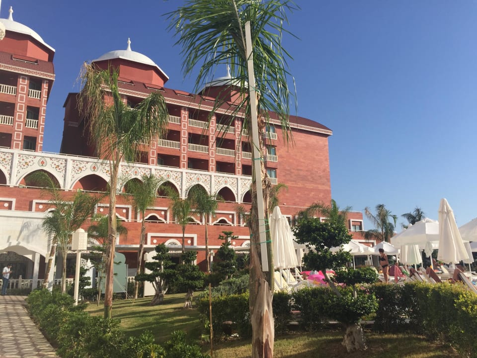 Außenansicht Royal Taj Mahal Hotel