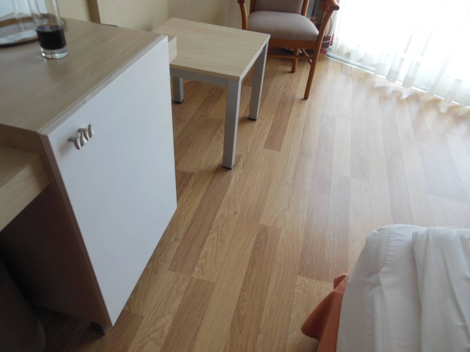 Laminatboden Riviera Hotel & Spa