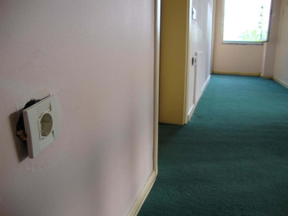 Stecker im Flur Simena Holiday Village