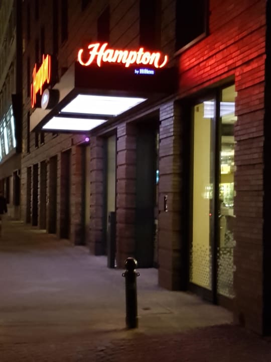 Außen  Hampton by Hilton Berlin City West