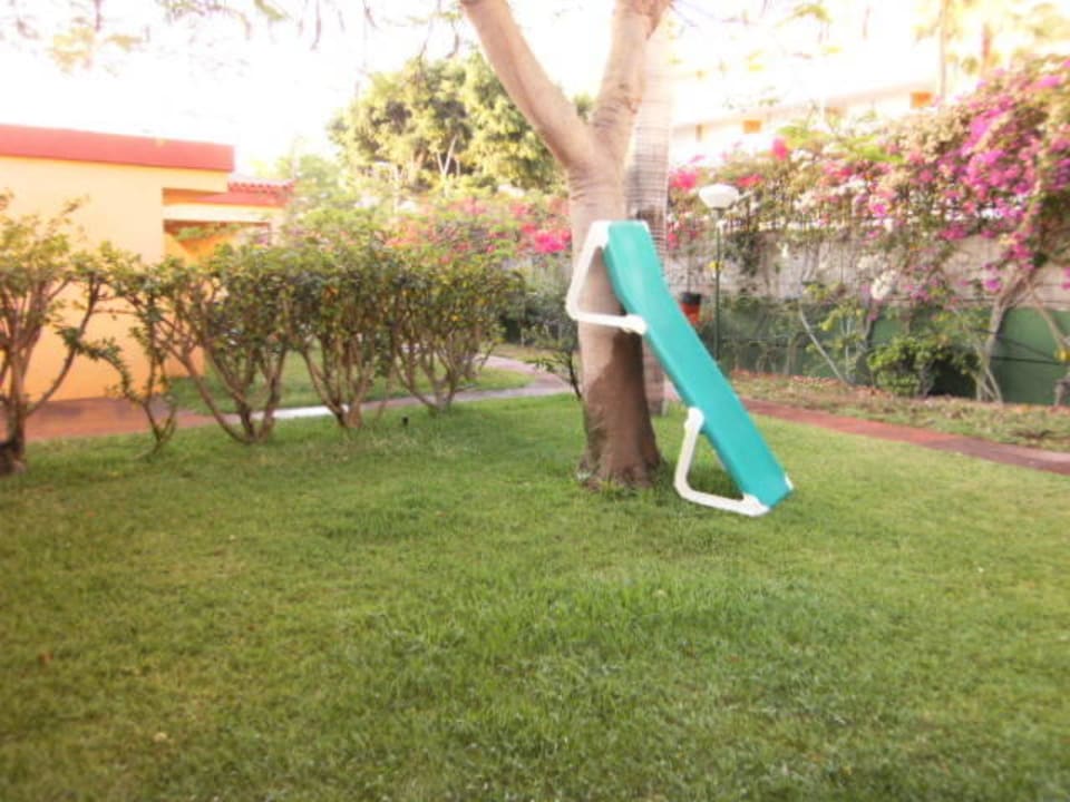 Liegewiese Artemisa Gay Bungalows