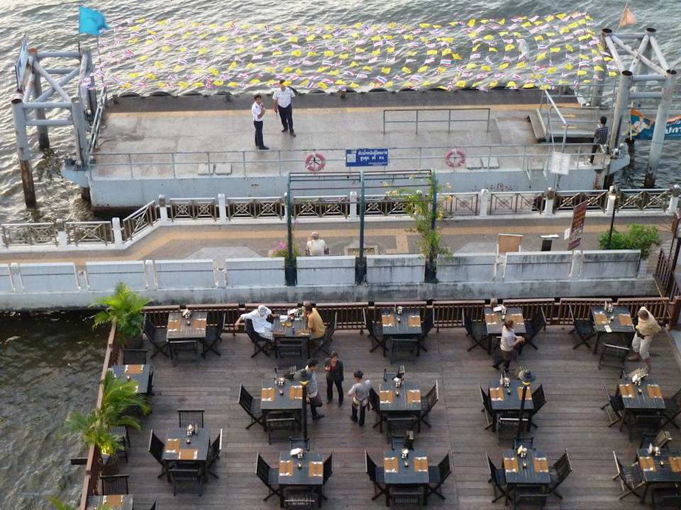 Pier 13 direkt am Hotel Hotel Navalai River Resort