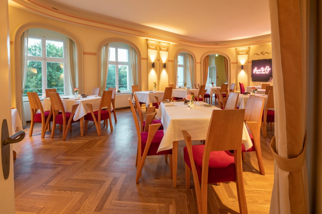 Gastro ahead burghotel