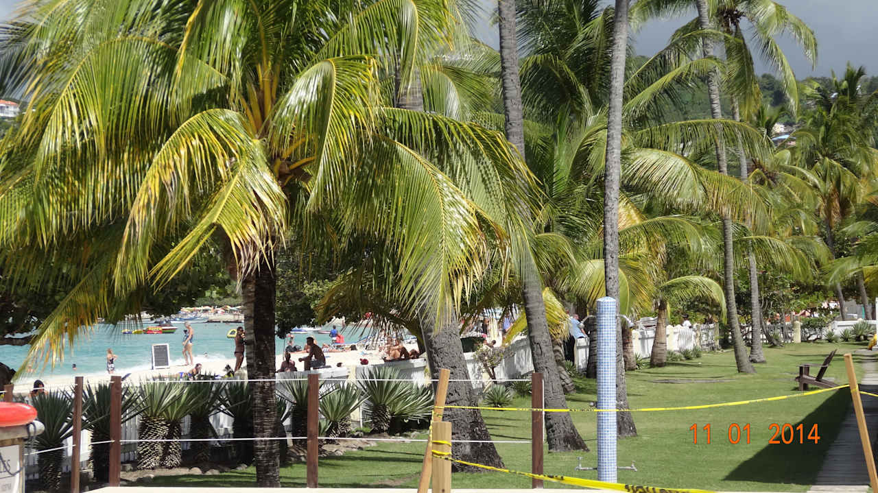 Blick auf den Strandabschnitt Radisson Grenada Beach Resort