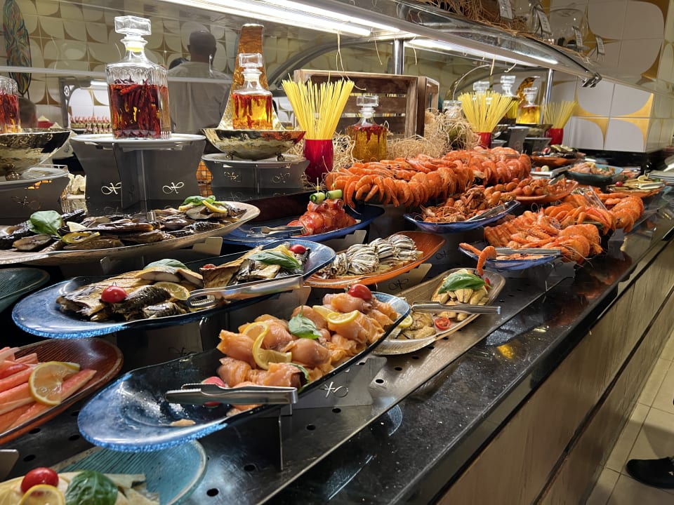 Gastro Xanadu Resort Hotel