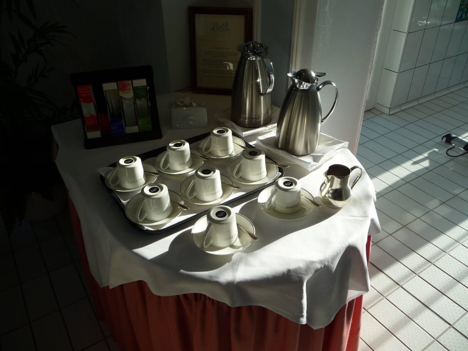 Hier der angebotene Kaffee / Tee im Bad Villa Aurora