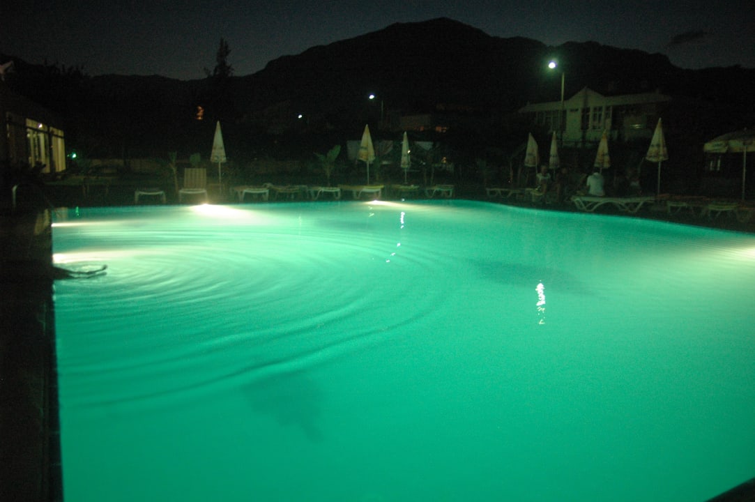At night Hotel Derya Deniz