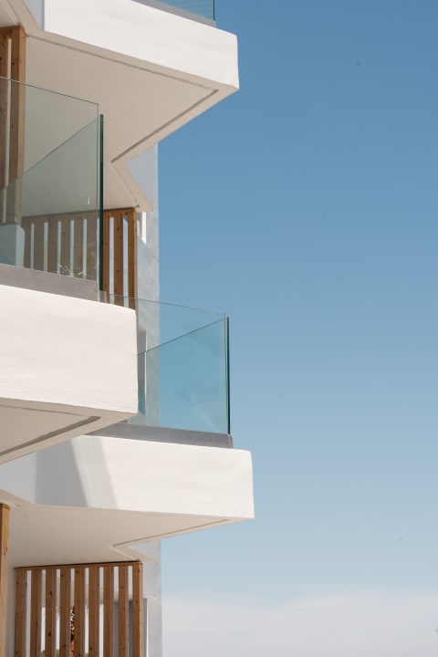 Außenansicht Petradi Beach Lounge Hotel