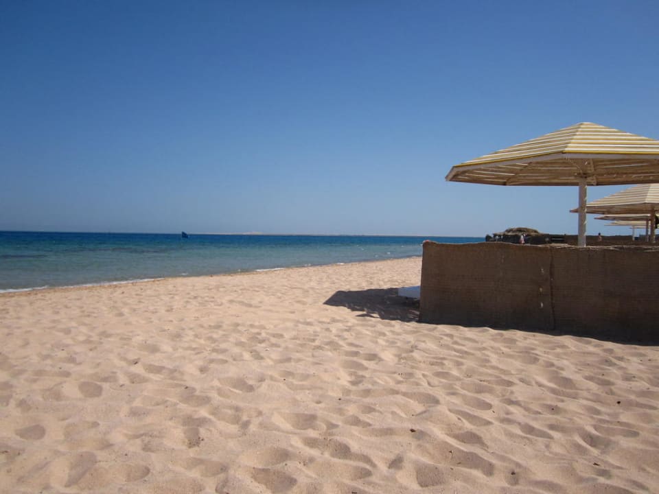 Strand, sehr sauber Menaville Safaga