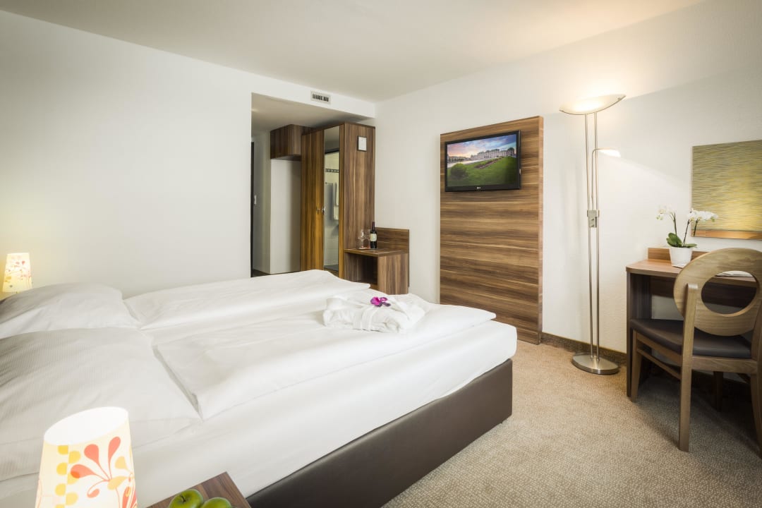 Doppelzimmer Hotel Enziana Wien