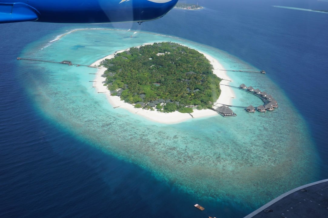 Meedhupparu  Adaaran Select Meedhupparu Island Resort - Premium All Inclusive