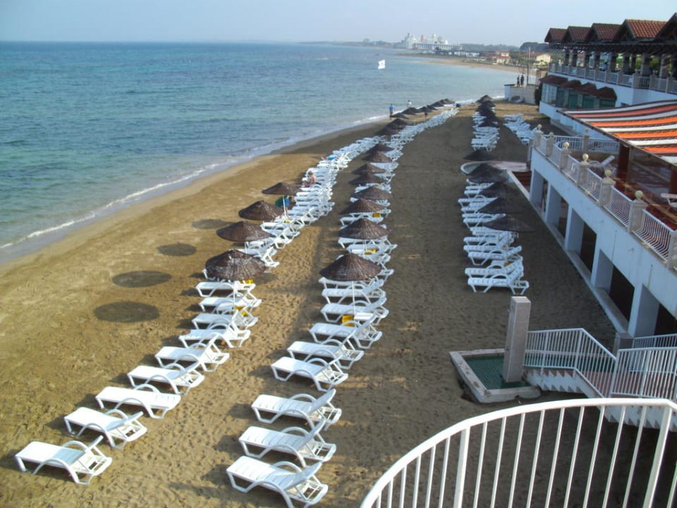 Der gepflegte Stand Salamis Bay Conti Resort Hotel & Casino