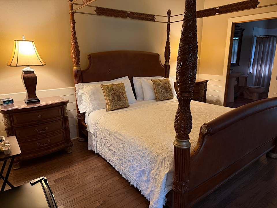 Zimmer The Ann Stevens House