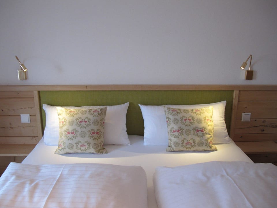 Schlafzimmer - Wohnung Nr. 5 Gästehaus Bergstüberl