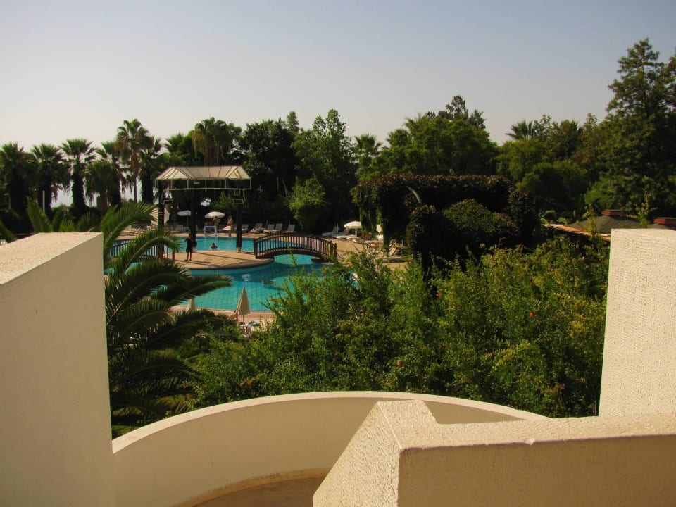 Спуск на 1 этаж Hotel Özkaymak Falez