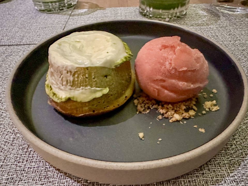 Gastro Le Meridien Maldives Resort & Spa