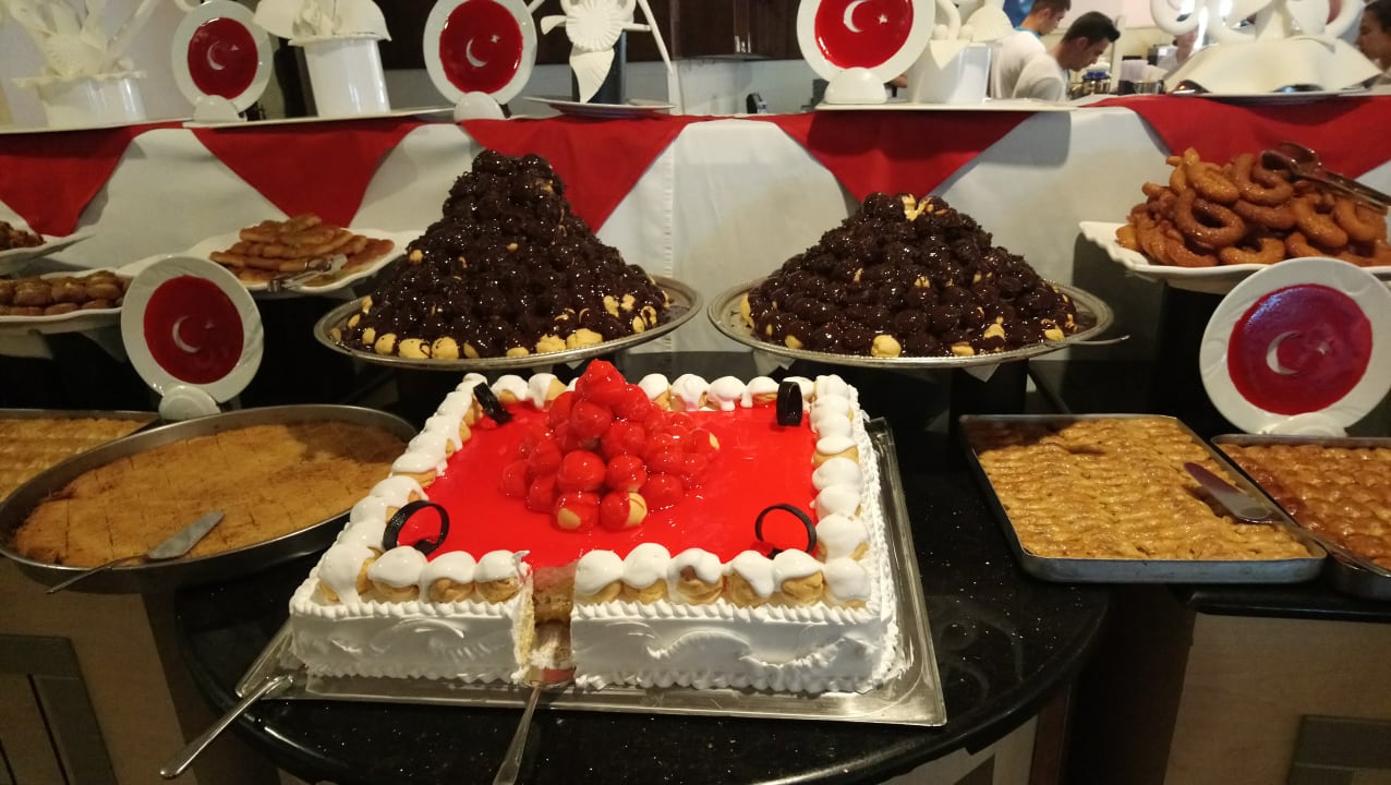 Gastro Starlight Resort Hotel