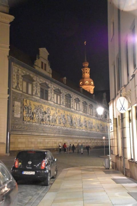 Blick zum Fürstenzug Hilton Dresden