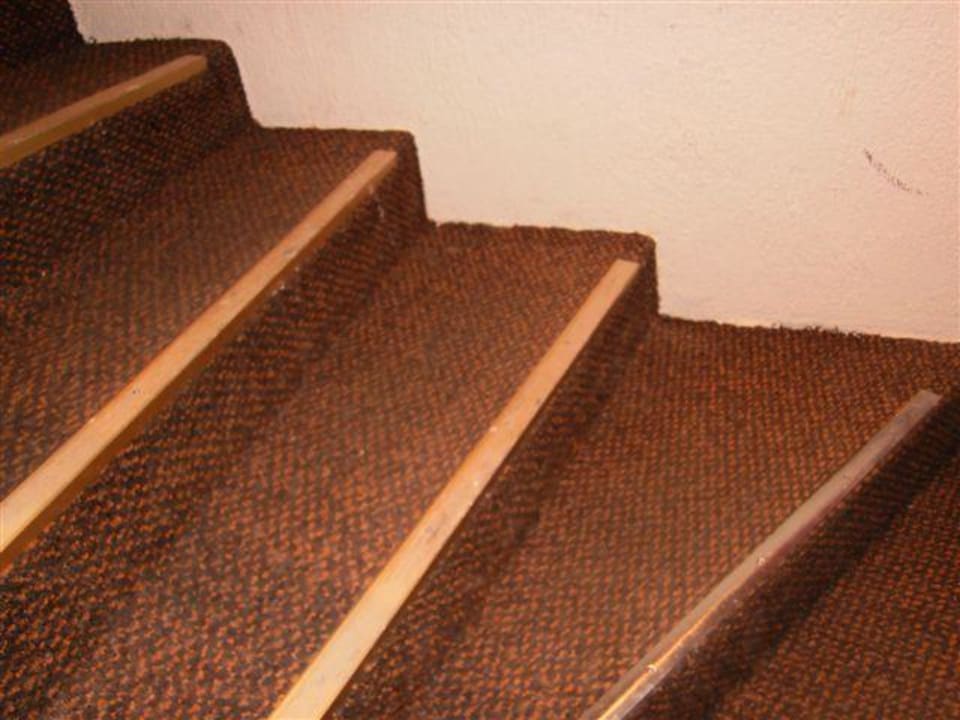 Stiegenaufgang Villa Saint Exupéry Beach Hostel