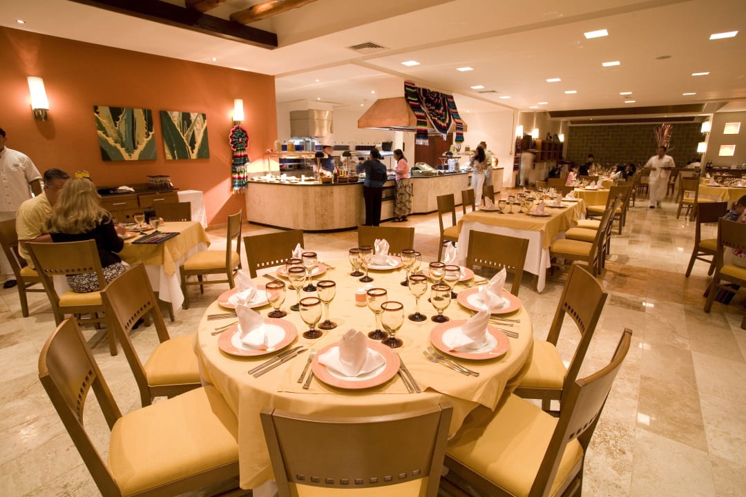 La Hacienda Grand Riviera Princess All Suites & Spa Resort