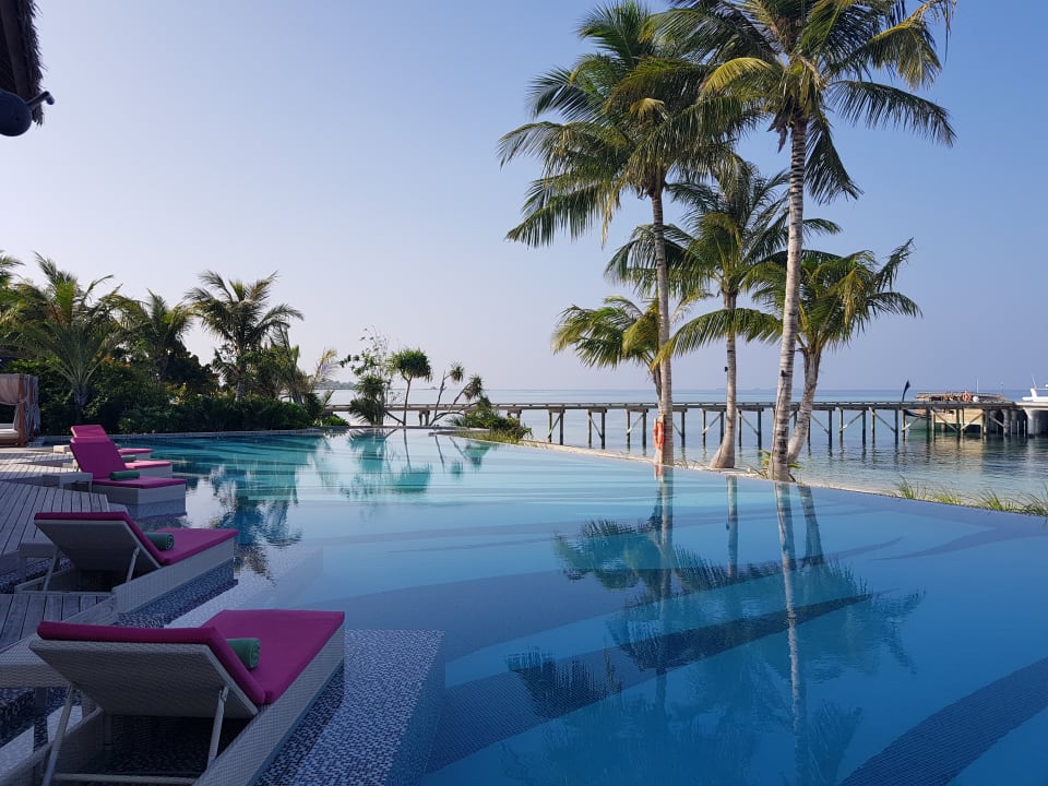 Pool OZEN LIFE MAADHOO