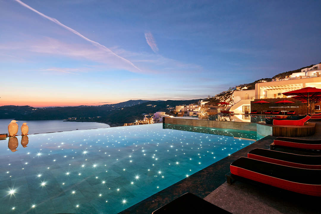 Pool Myconian Avaton Resort