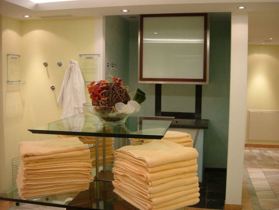 Wellnessbereich Dorint Hotel An der Kongresshalle Augsburg