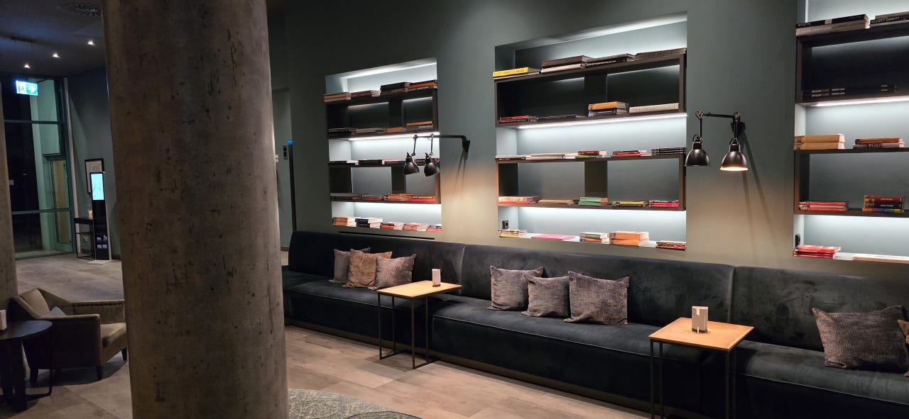 Lobby AMERON Berlin ABION Spreebogen Waterside